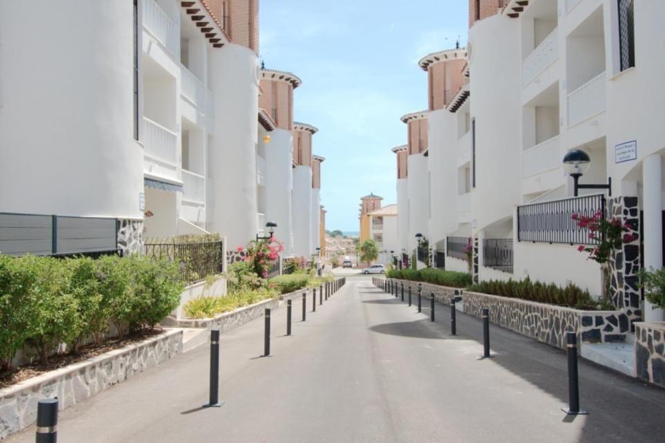 Hillasol Vakantiewoning El Pinet Beach La Mariña Εξωτερικό φωτογραφία